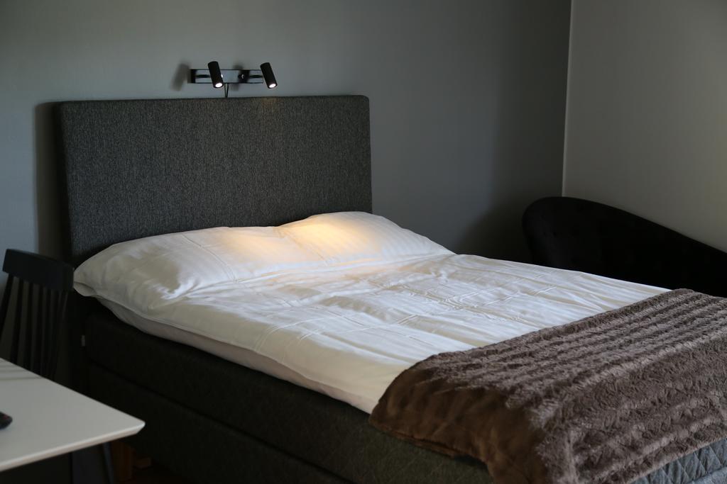 Fagerudd Konferens Hotel Enköping Buitenkant foto